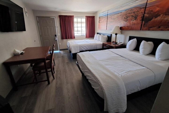 Days Inn by Wyndham Safford AZ