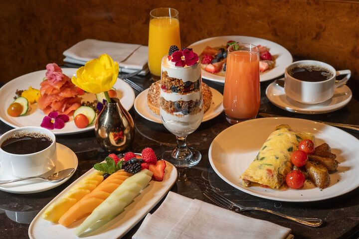 Breakfast/Coffee Service 106 of 133