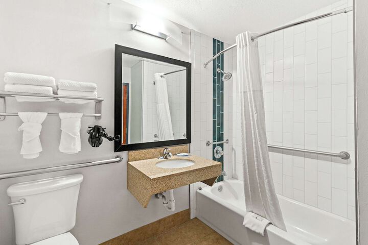 Room 29 of 57