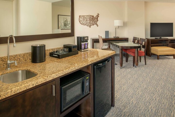 Embassy Suites by Hilton Seattle Tacoma International Airport