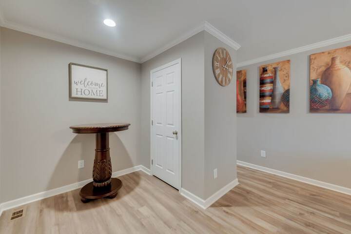 Family-friendly Home w / Deck Near Colonial Beach!