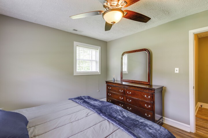 Huntsville Vacation Rental w / Fire Pit