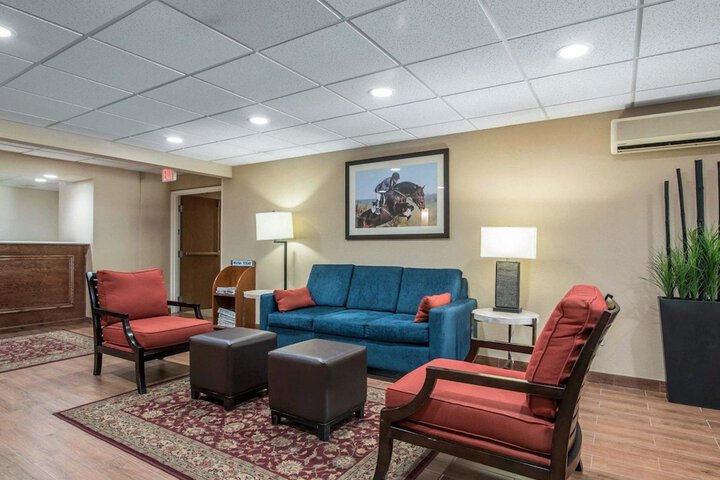 Hotel Interior 7 of 35
