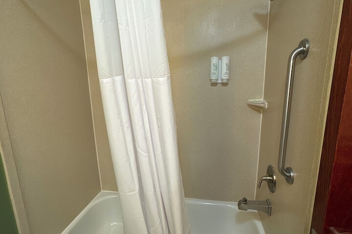 Sleep Inn & Suites Manchester near Arnold AFB