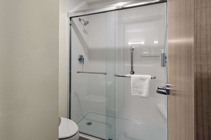 Room 30 of 58