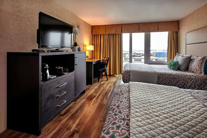 Room 48 of 61