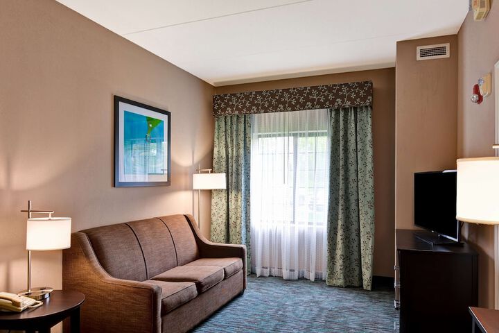 Room 28 of 45