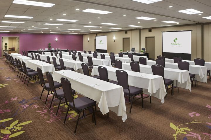 Holiday Inn Toronto - Intl Airport by IHG