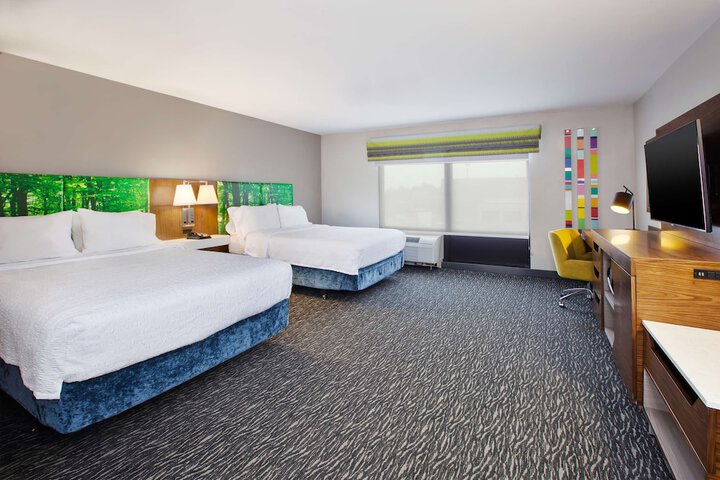 Room 22 of 64