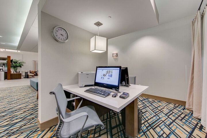 Hampton Inn & Suites North Houston Spring