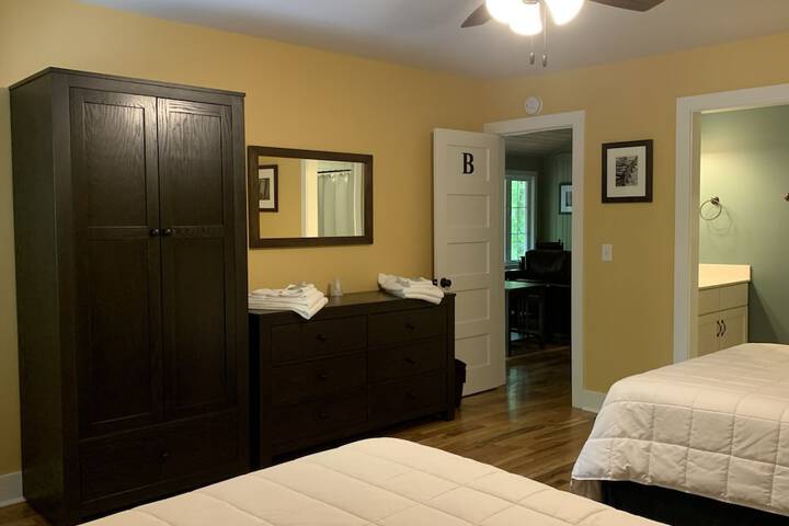 Kanuga Inn & Lodging