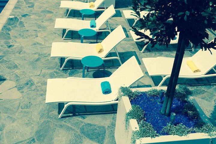 Pool 6 of 85
