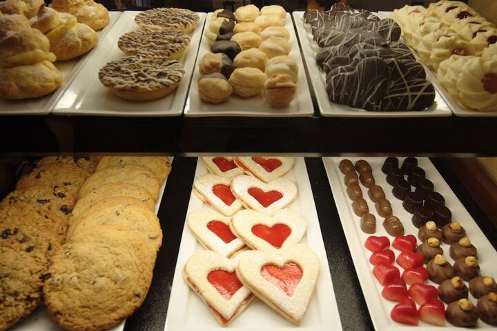 Breakfast/Coffee Service 77 of 87