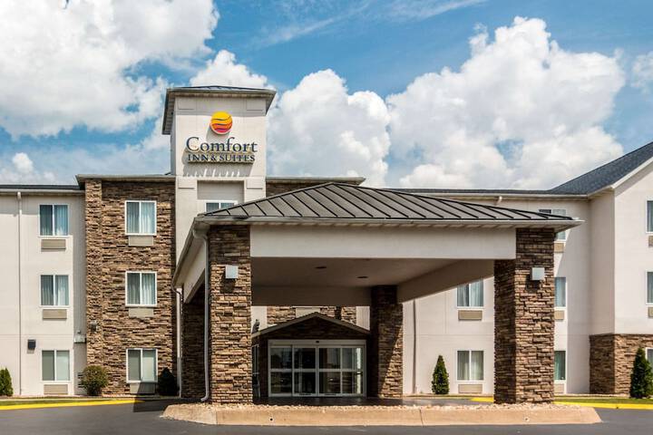 Hotel 3 of 36