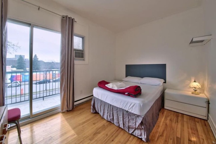 Room 21 of 25