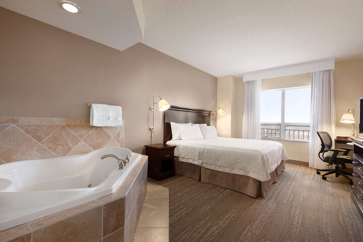 Hampton Inn & Suites Washington-Dulles International Airport