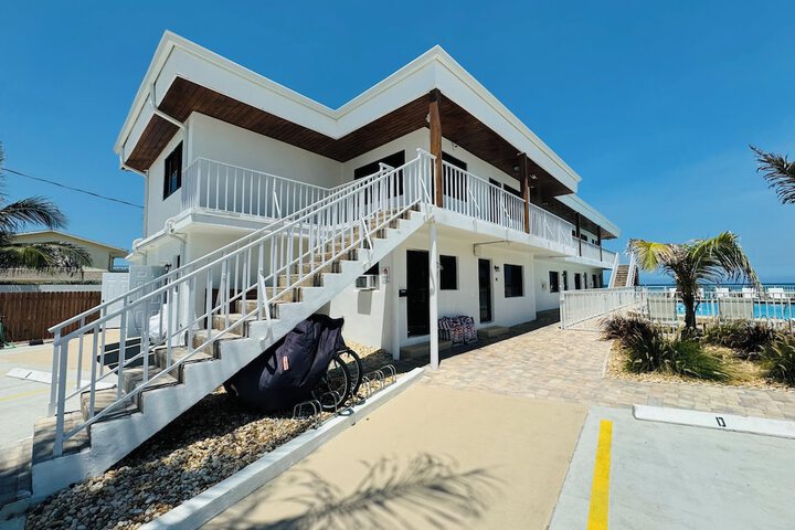 Melbourne Beach Resort & Surf Club
