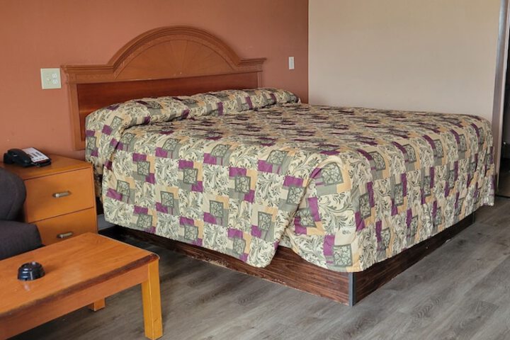 Western Inn
