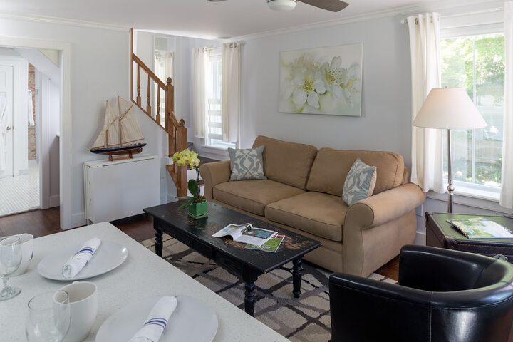 Room 4 of 22
