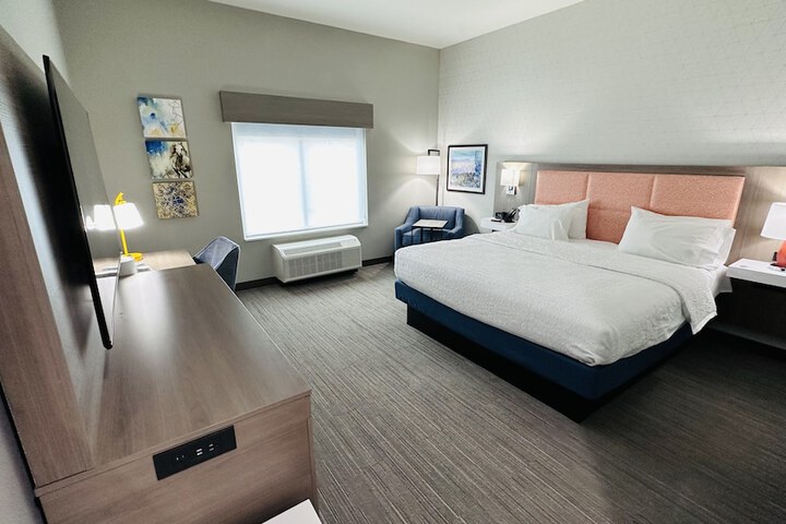 Hampton Inn & Suites Weatherford