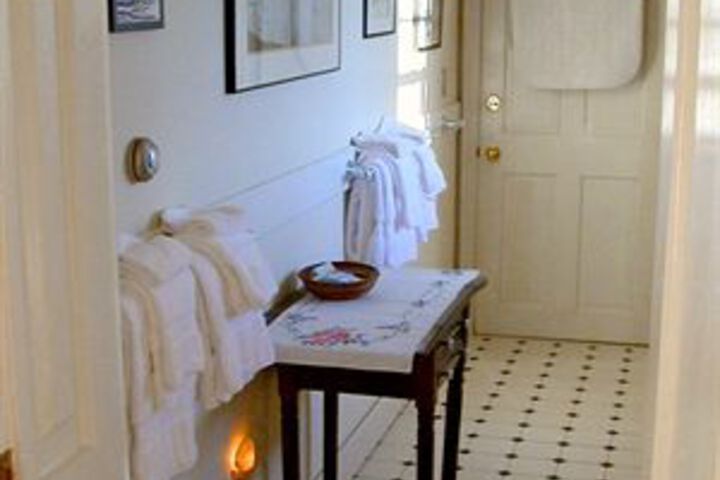 Halcyon Farm Bed & Breakfast