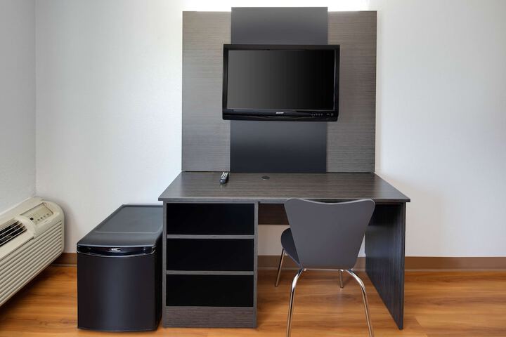 Room 25 of 31