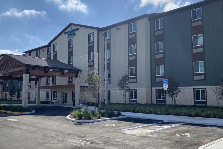 Hotel 4 of 48