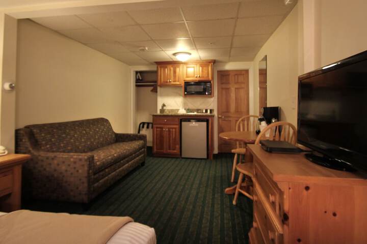 Sea Cliff House Motel