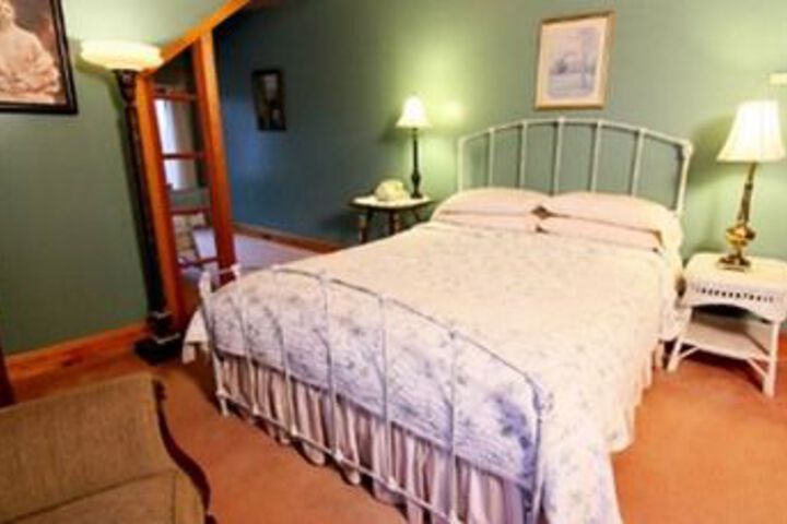 Washington Irving Inn