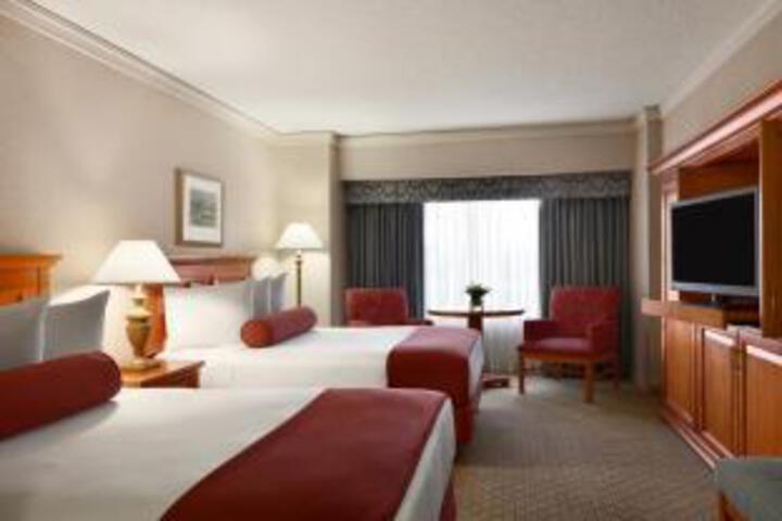 Suite 5 of 18