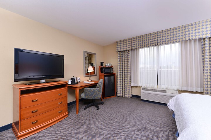 Room 19 of 46