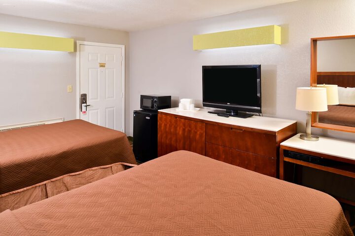 Room 22 of 42