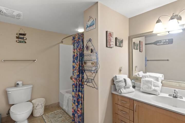 Room 17 of 37