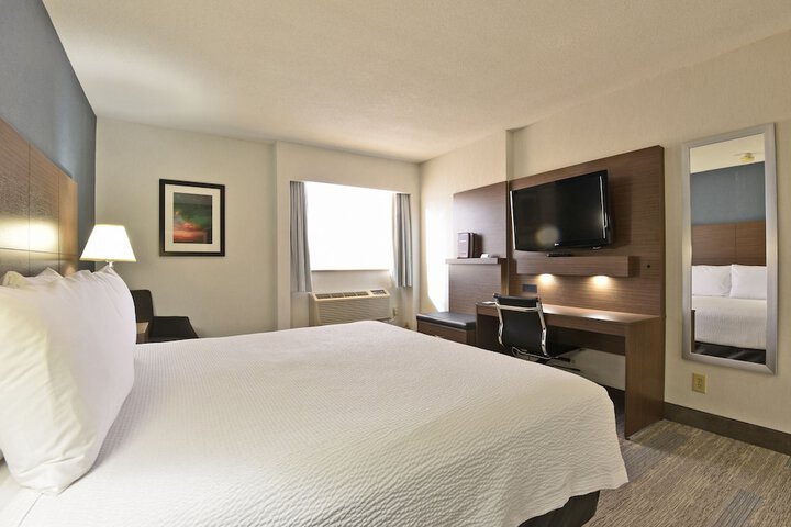 Room 20 of 36