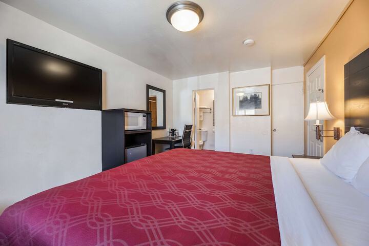 Room 13 of 57