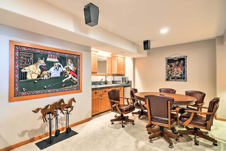 Custom Home w / Decks in Boulder! Gateway to Parks!