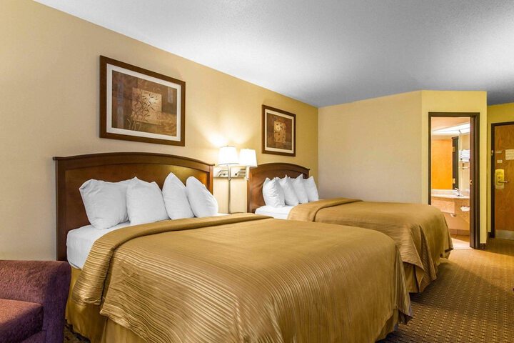 Room 21 of 36
