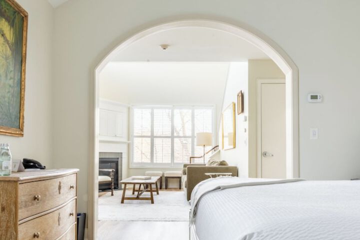 Briar Barn Inn