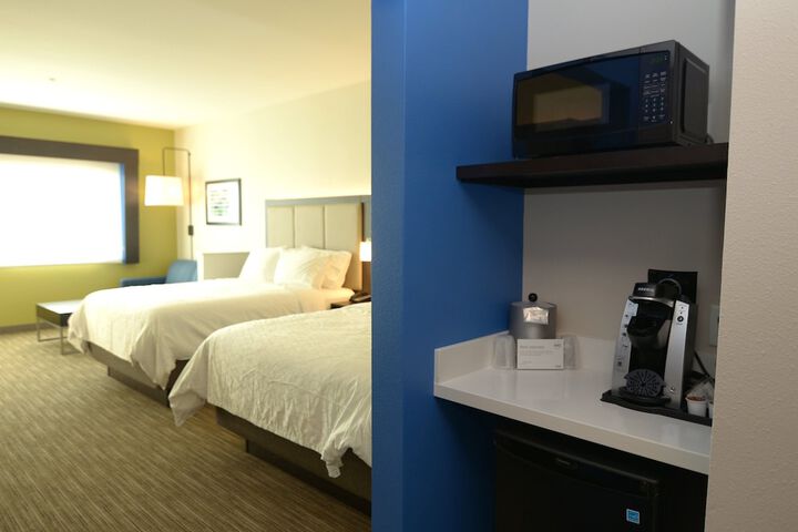 Room 19 of 41