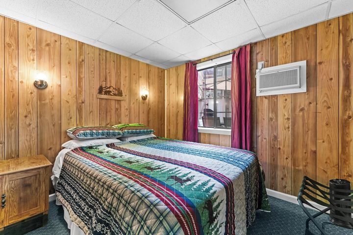 Room 79 of 100