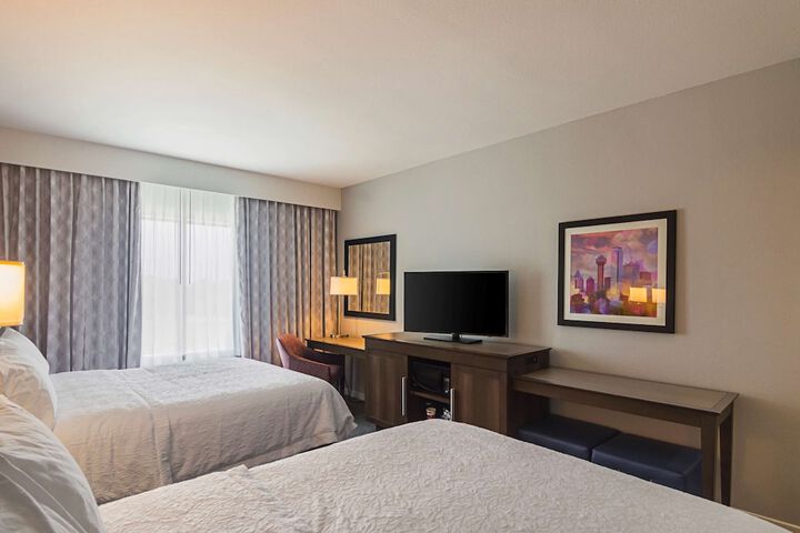 Room 18 of 47