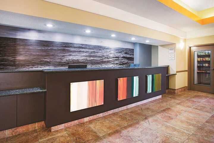 Hotel Interior 17 of 32