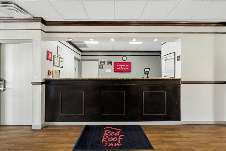 Red Roof Inn Gurnee - Waukegan
