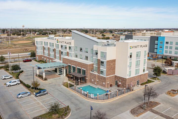 Hyatt Place Dallas / The Colony