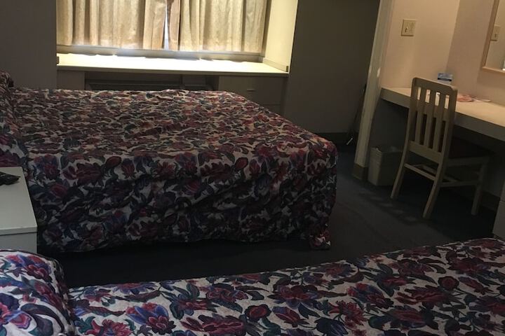 Room 44 of 53