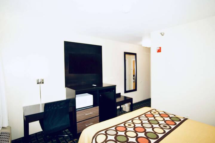 Room 15 of 29