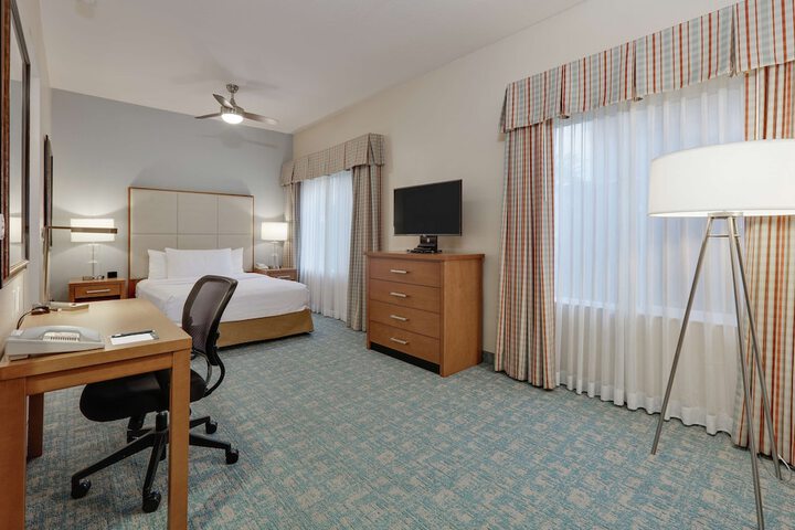 Room 15 of 23