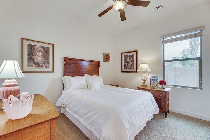 Luxury Queen Creek Home w / Calming Pool Oasis!