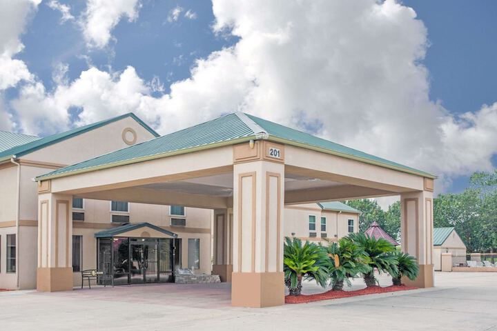 Hotel 3 of 33