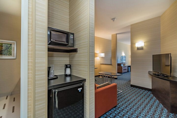 Room 15 of 31